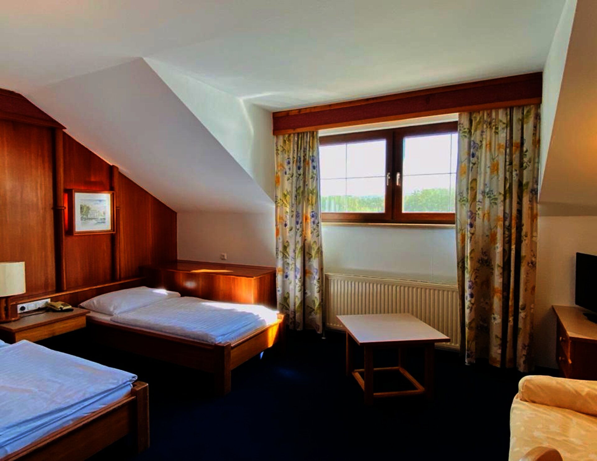 Zweibetzimmer